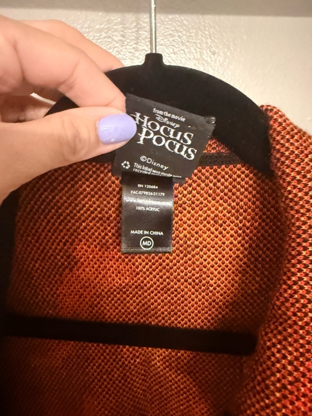 Disney Her Universe Hocus Pocus sweater - Picture 3 of 6